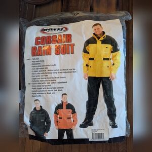 New Mossi Motosports‎ Apparel Corsair Rain Suit Black Size Small  Style 51-101